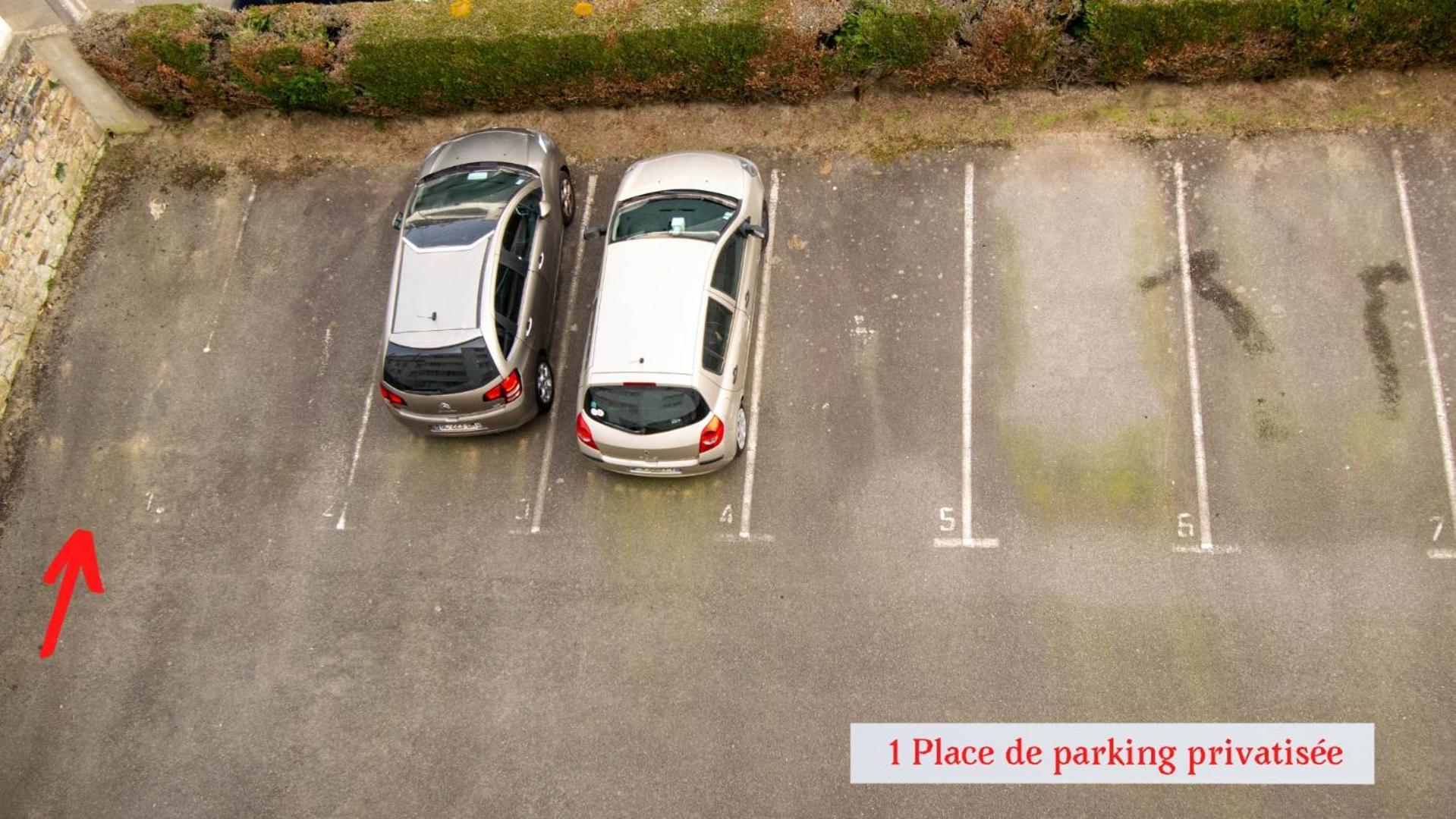 Grand Studio Avec Parking A 10 Minutes Des Plages لوريا المظهر الخارجي الصورة